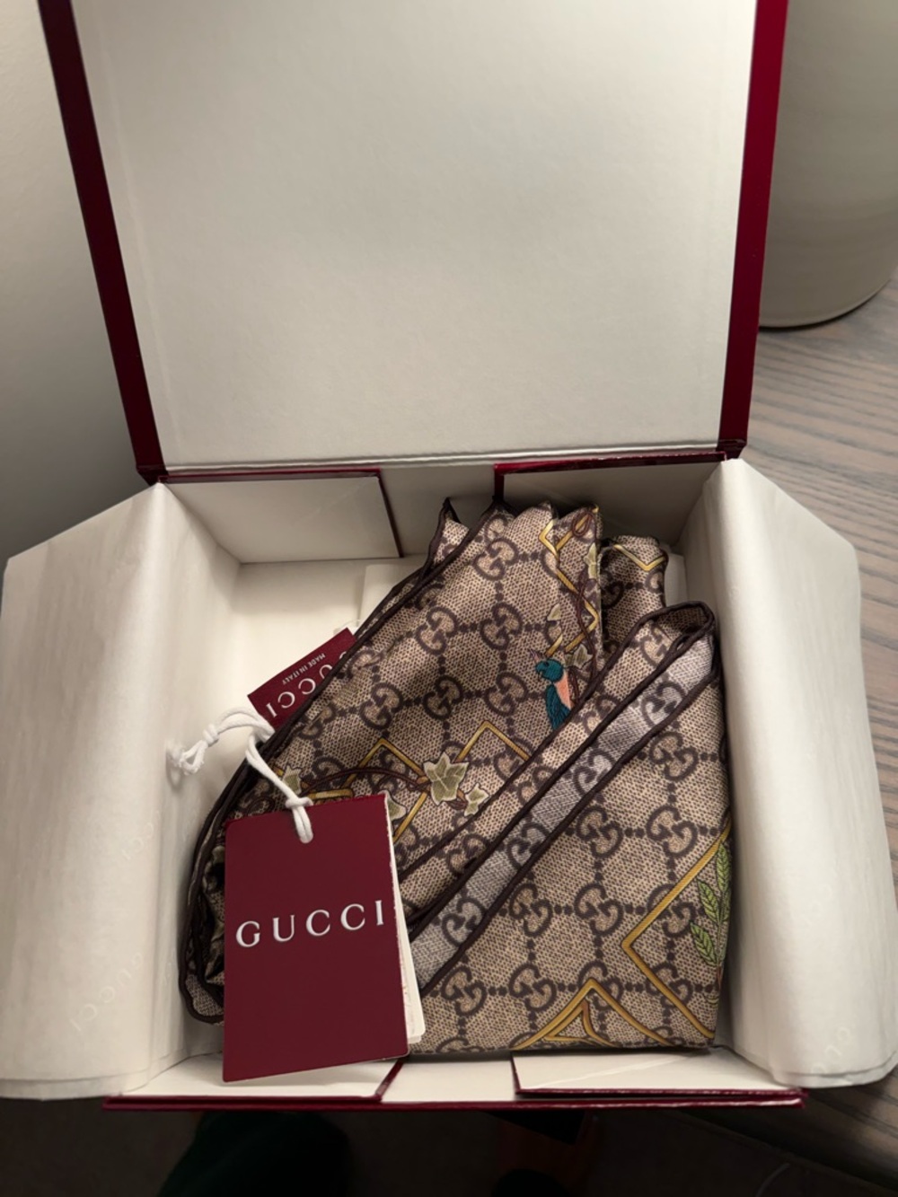 NWT Gucci Silk Twill Scarf - Picture 2 of 6
